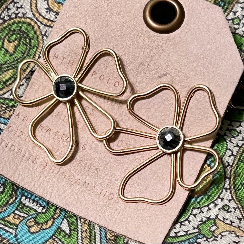 New Anthropologie Flower Semi Precious Gold Onyx Earrings